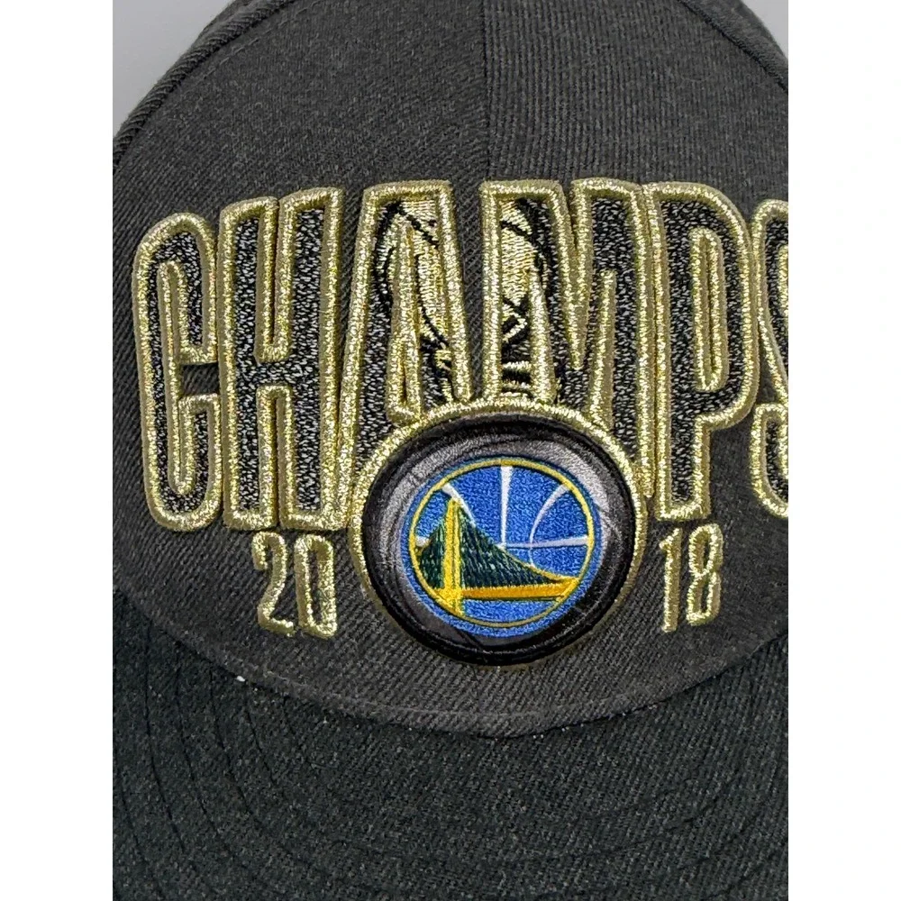 New‎ Era Golden State Warriors 2018 NBA Champions 9FIFTY Snapback Hat Grey Gold